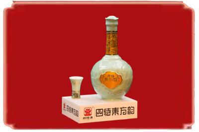 黔东南州从江烟酒回收四特酒.jpg